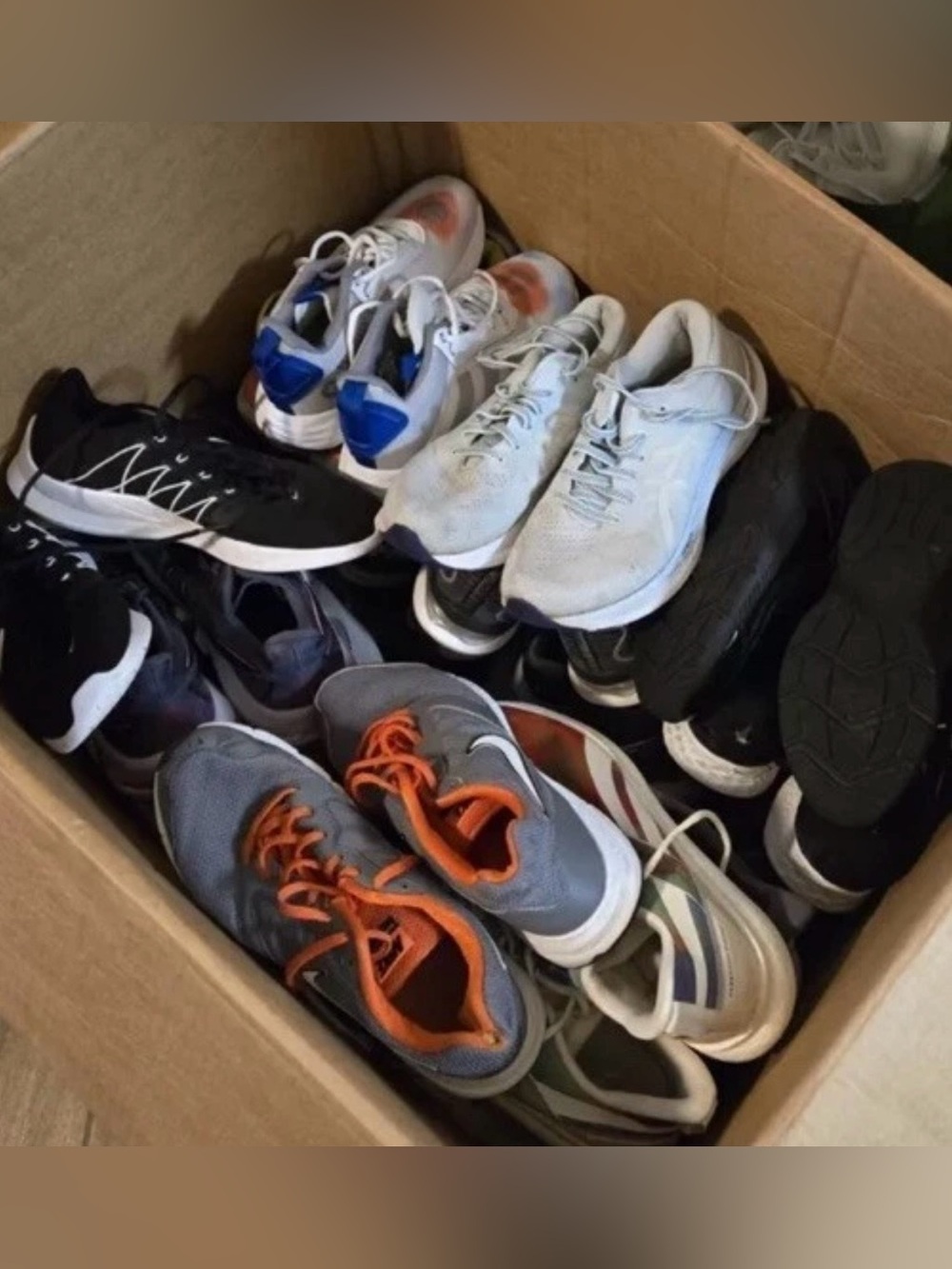 Resellers Dream Wholesale Lot Bulk Bundle Shoes-Nike Brooks Vans Adidas-10 Pairs
